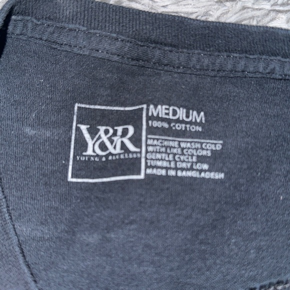 Graphic Tee bundle - Picture 9 of 13